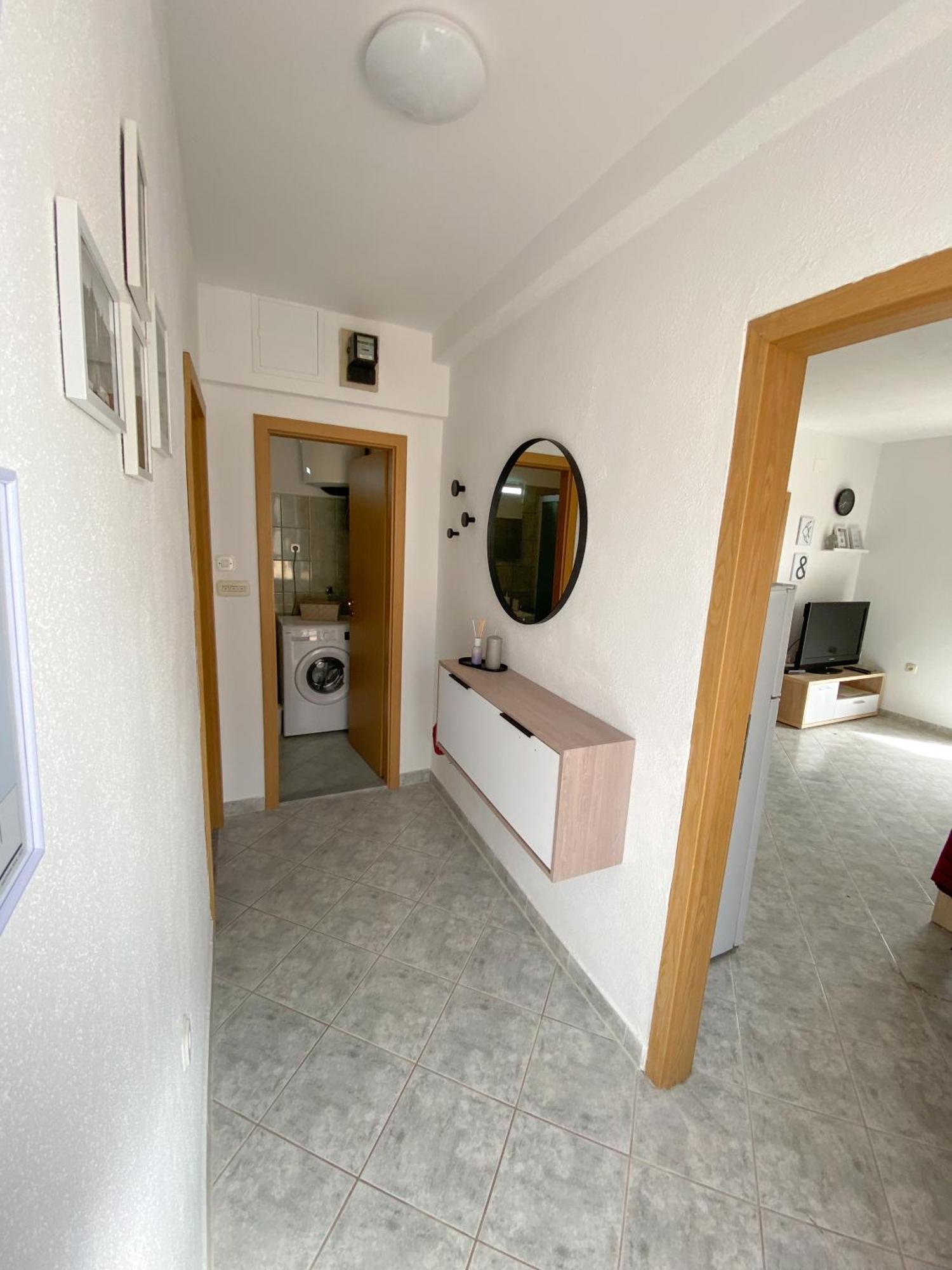 A4 Apartmani Kevic Kastela Luaran gambar